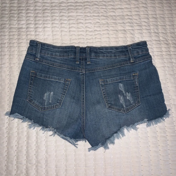 So Nikki Jean Shorts - Picture 2 of 2